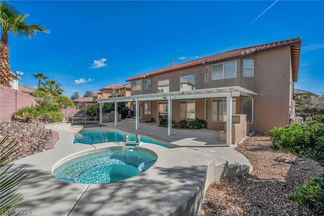 7685 Golden Lantern Court