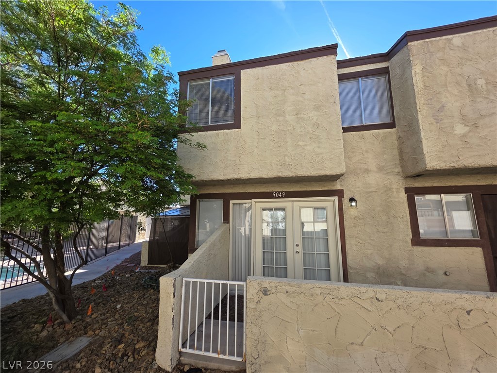 5049 Spencer Street D