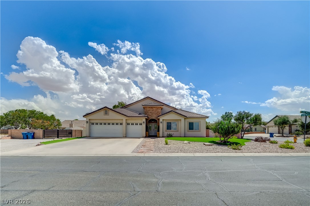 1461 Lake Valley Drive