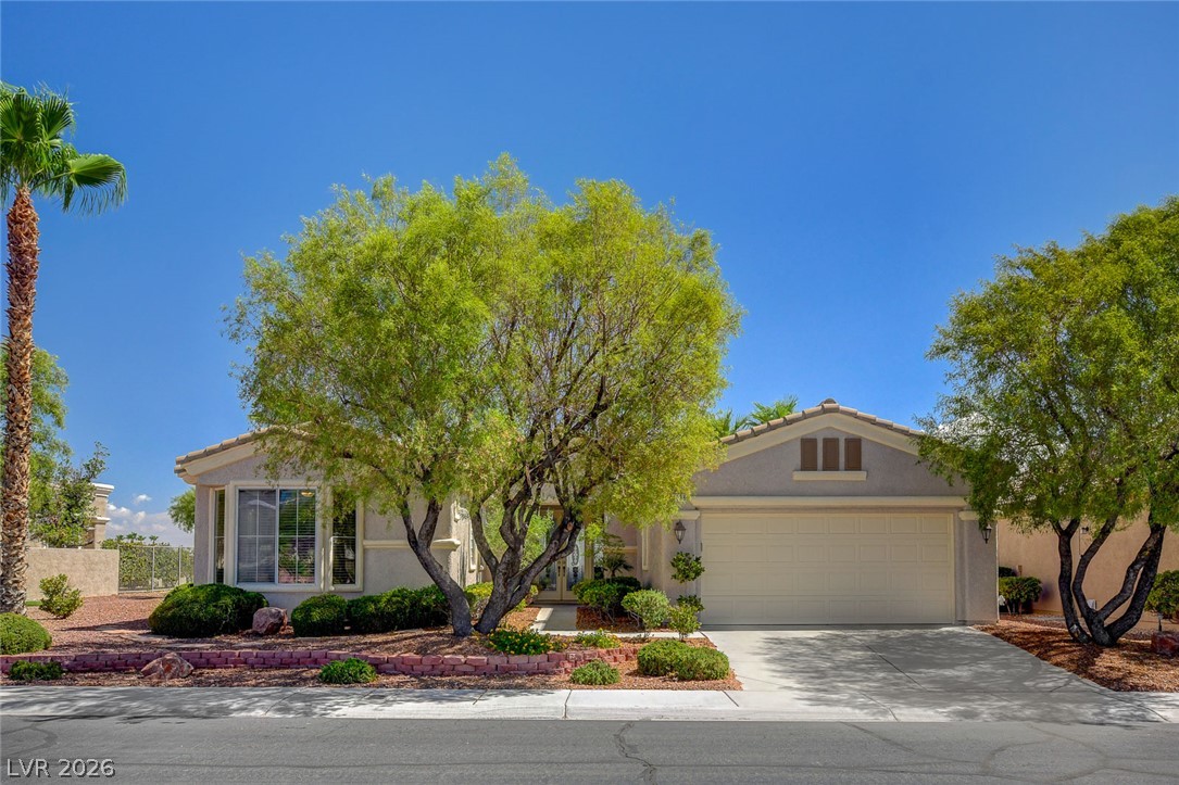 4338 Bella Cascada Street