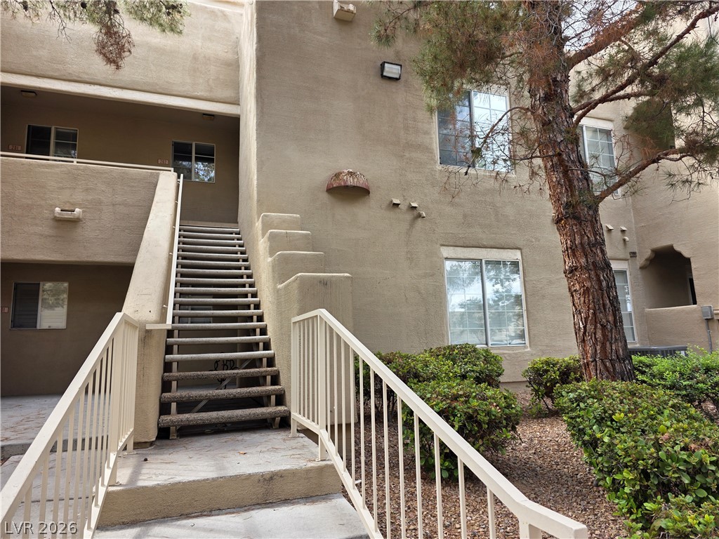 1909 Rio Canyon Court 202