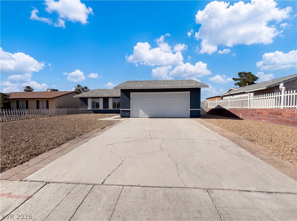 4018 Shady Oak