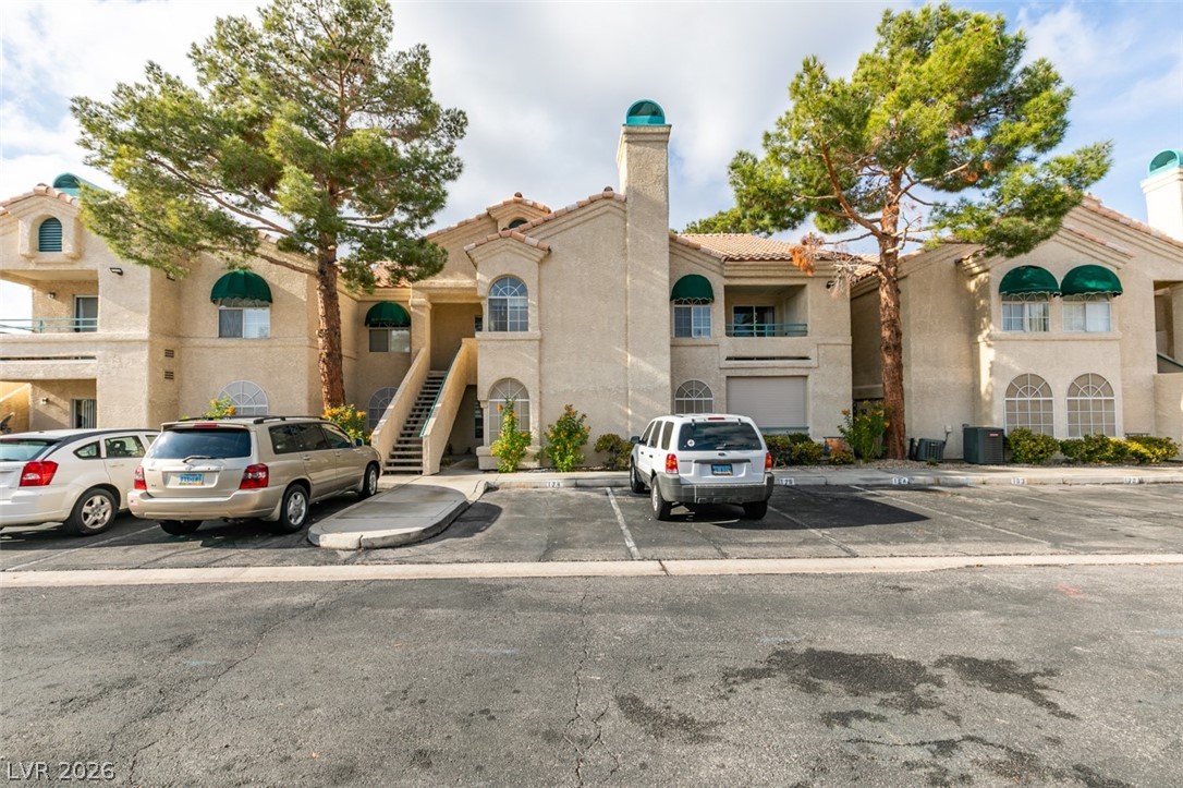 2251 Wigwam Parkway 422