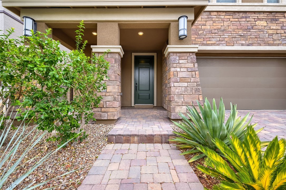 845 Riverlawn Place