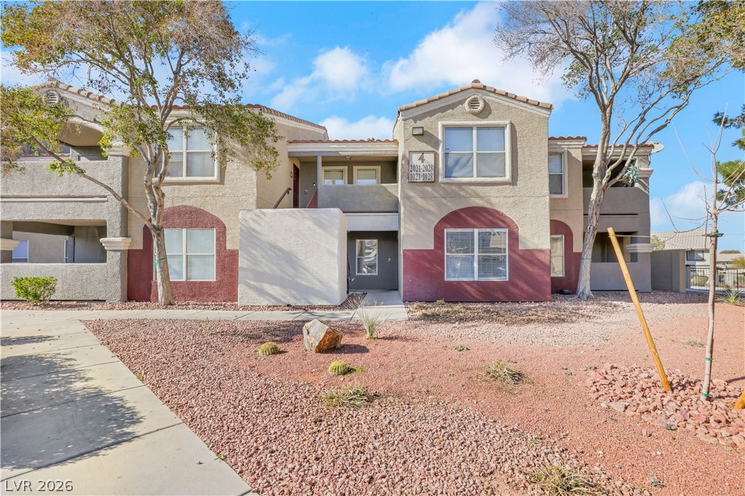 5055 West Hacienda Avenue 1024