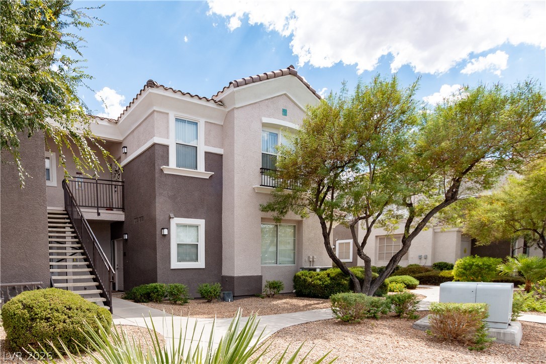 2325 Windmill Parkway 1214