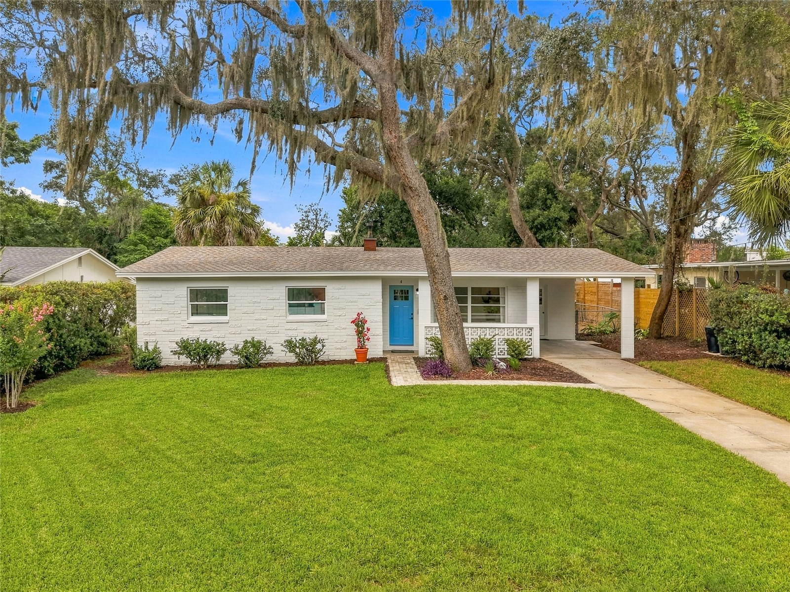 6 MARILYN AVENUE