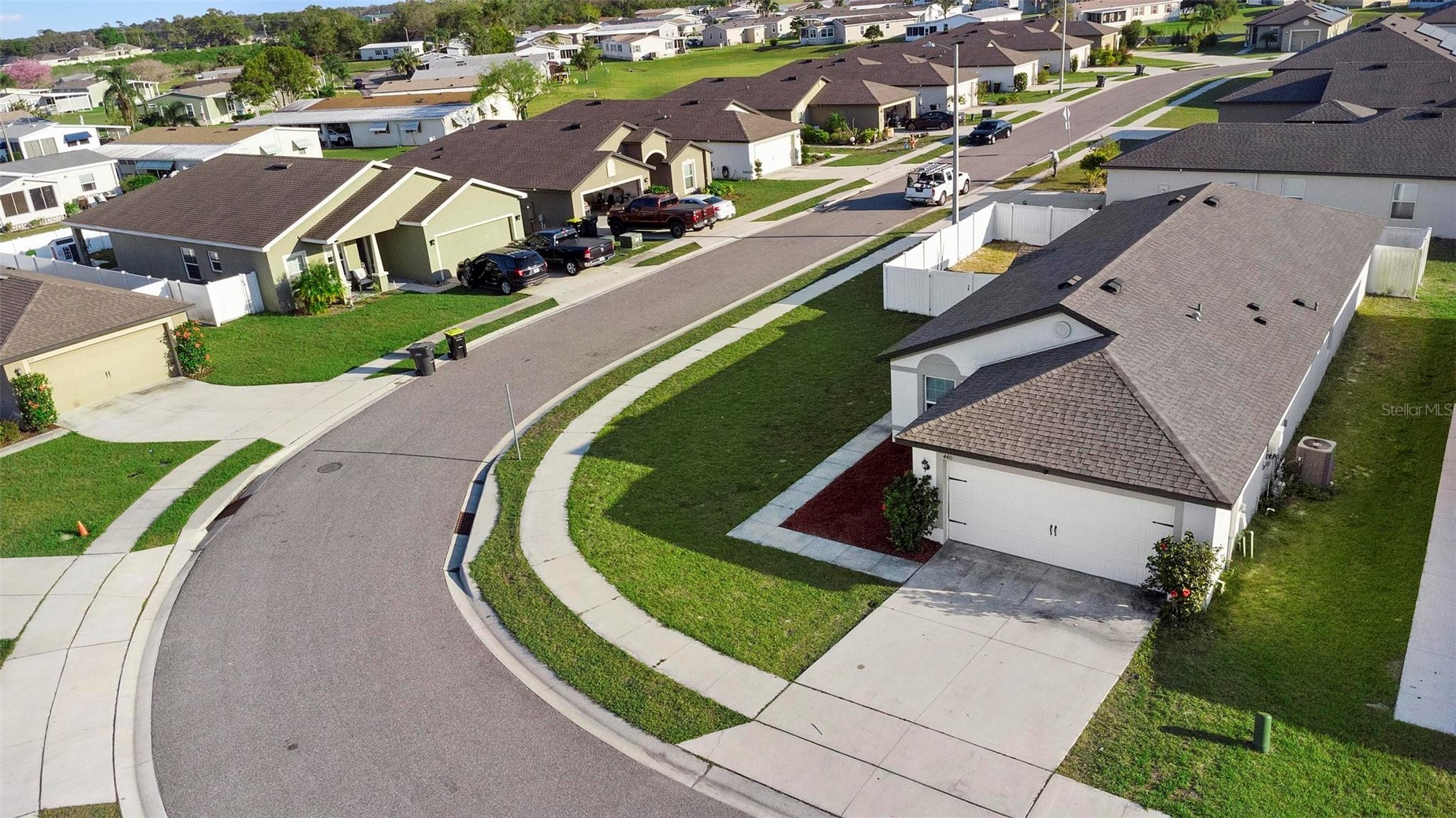 440 KENSINGTON VIEW DRIVE