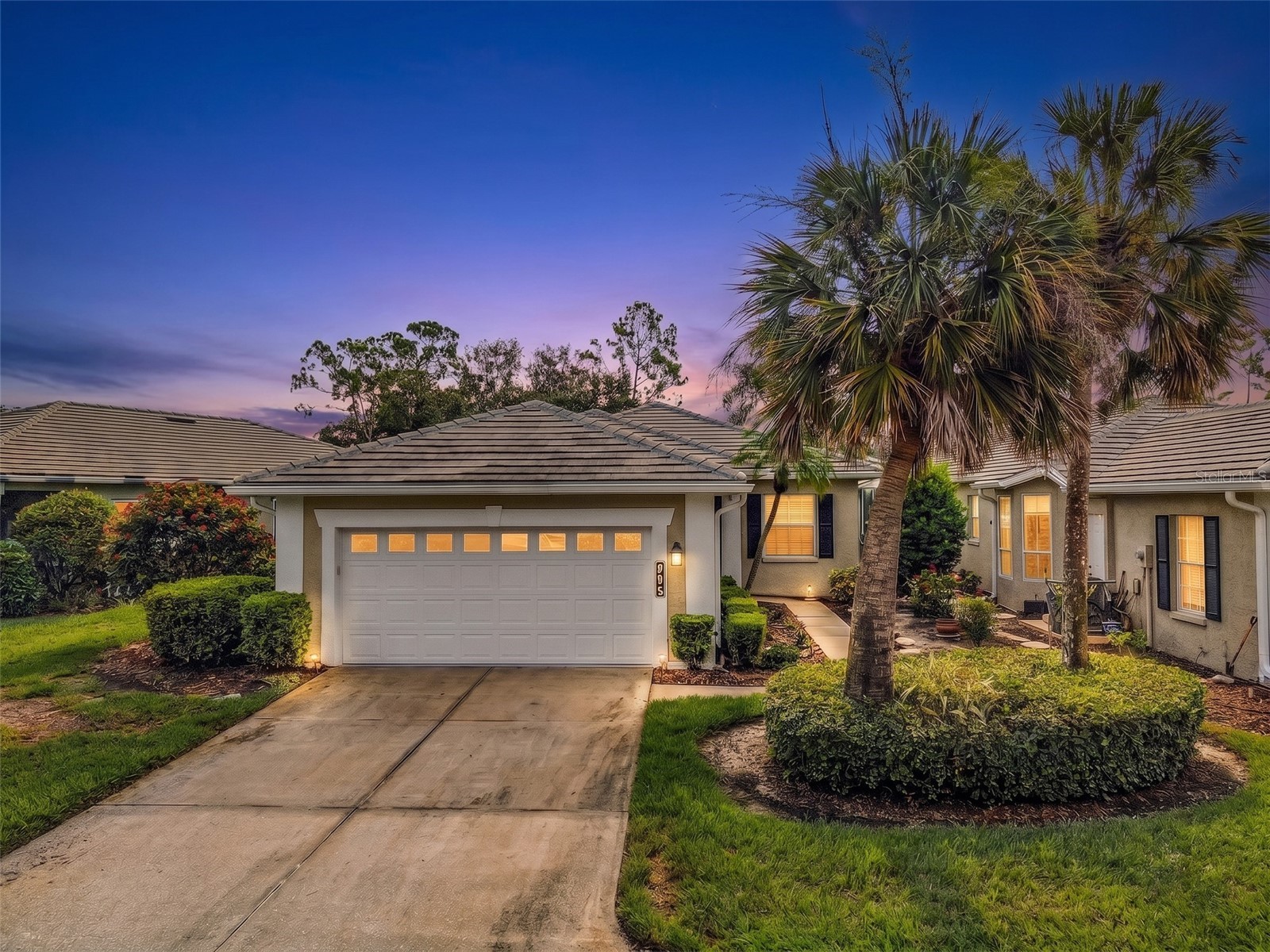 834 MONTROSE DRIVE 9