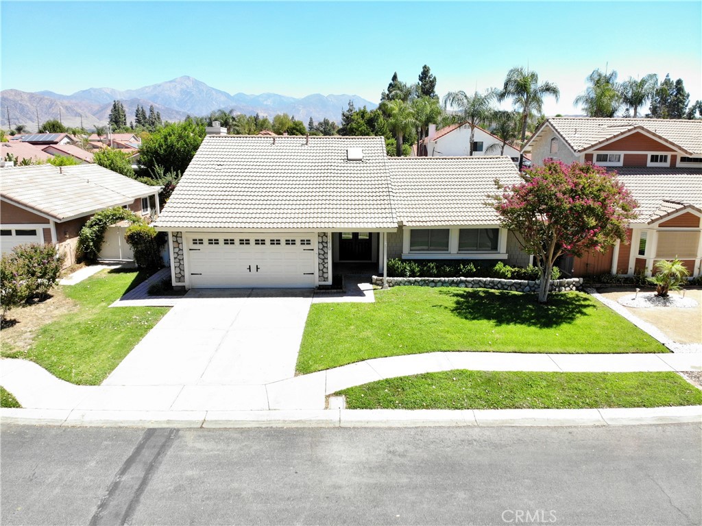 1210 Country Place