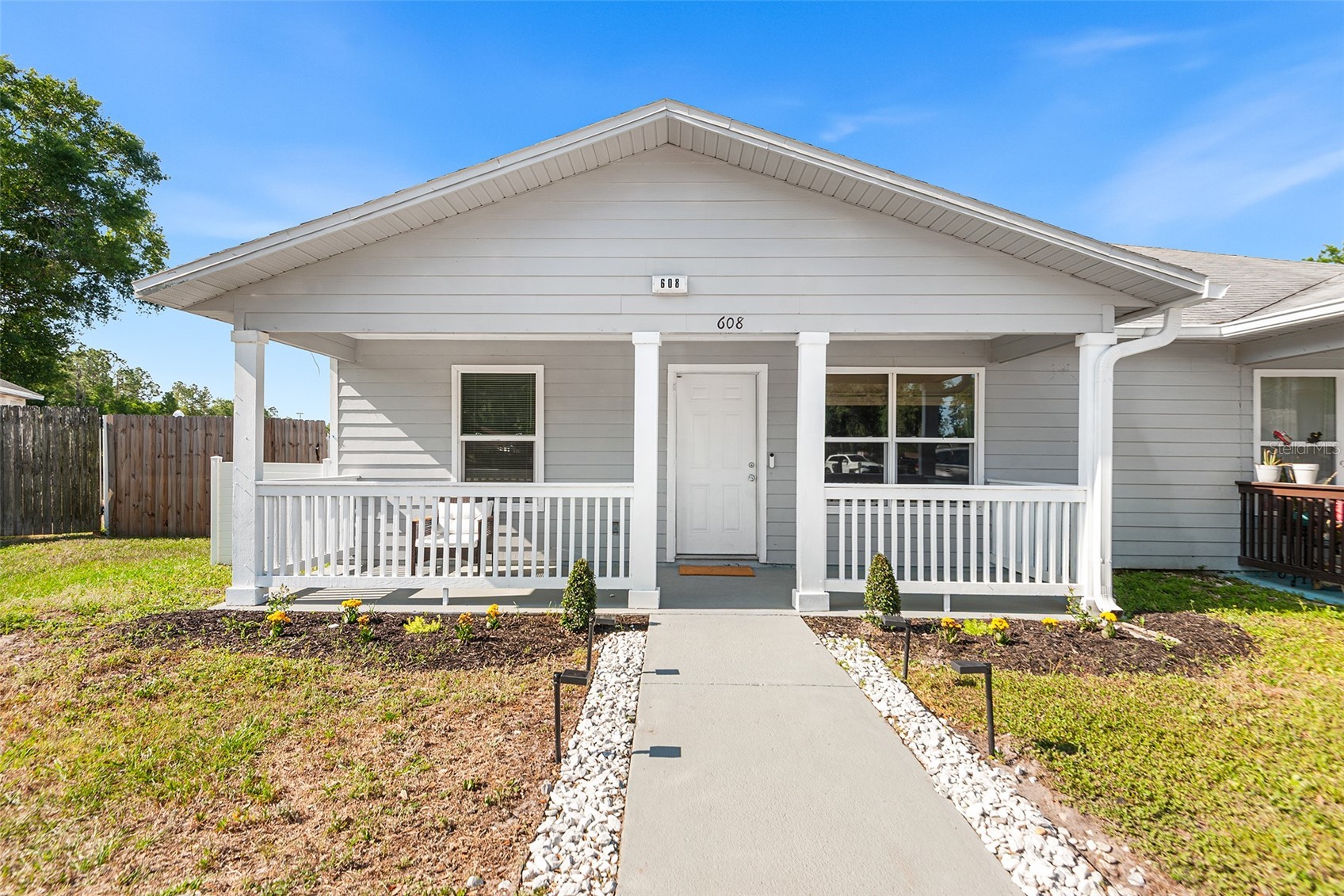 608 PINEVILLE LANE