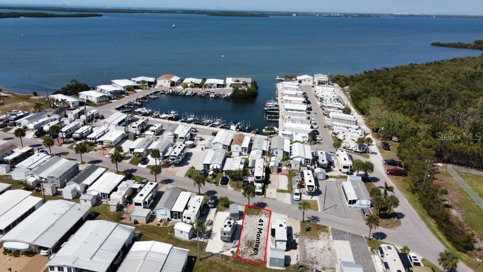 41 MONTEGO DRIVE