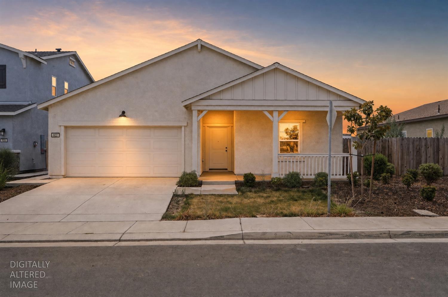 922 Northwich Ln, Patterson, CA 95363-8104