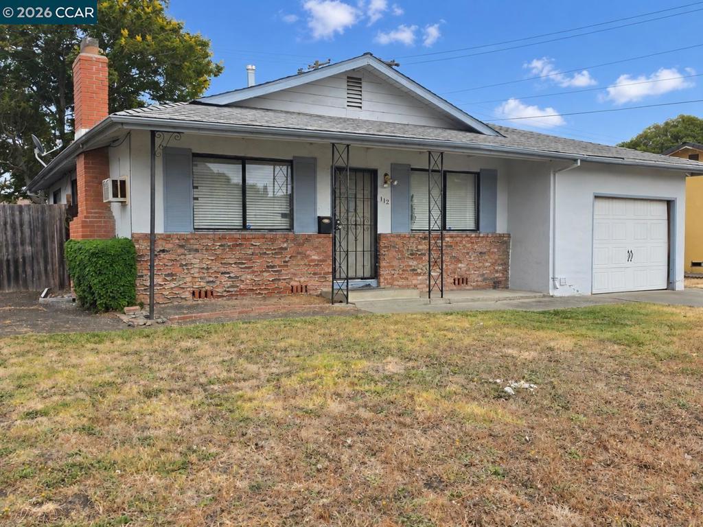 112 Gregory Ln