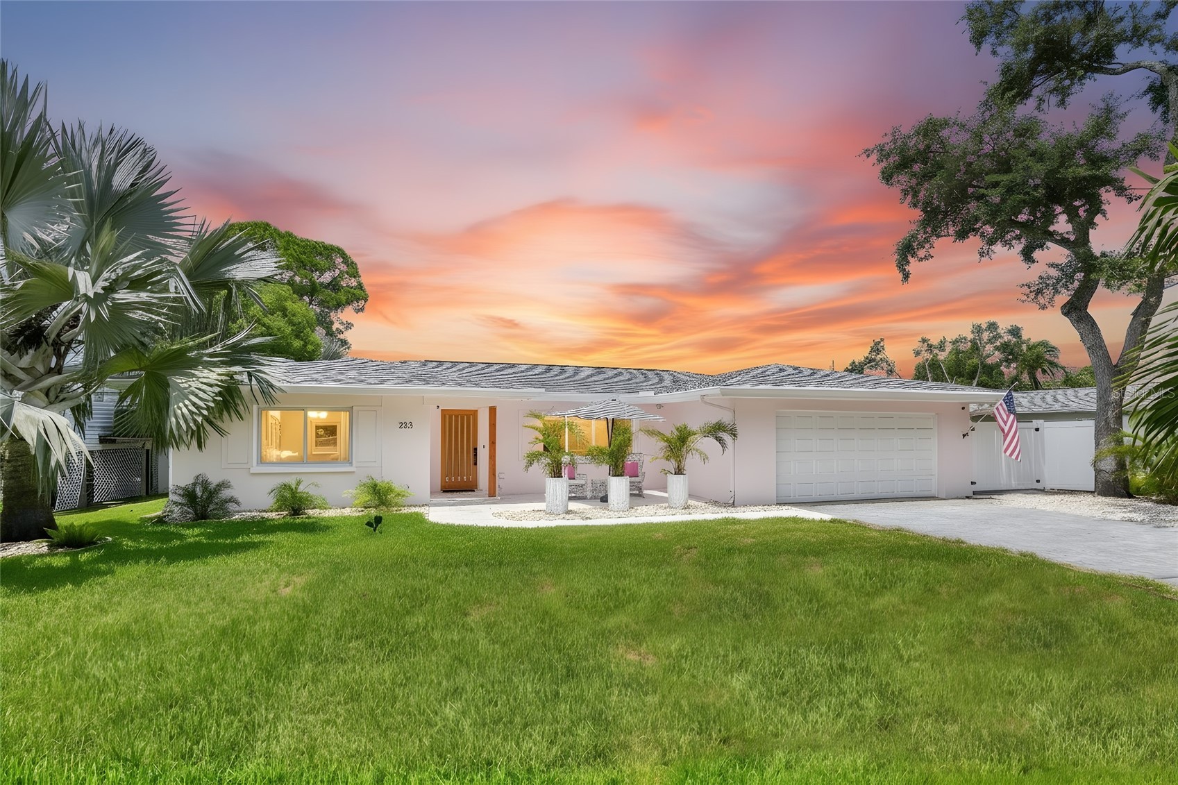 223 PINECREST DRIVE