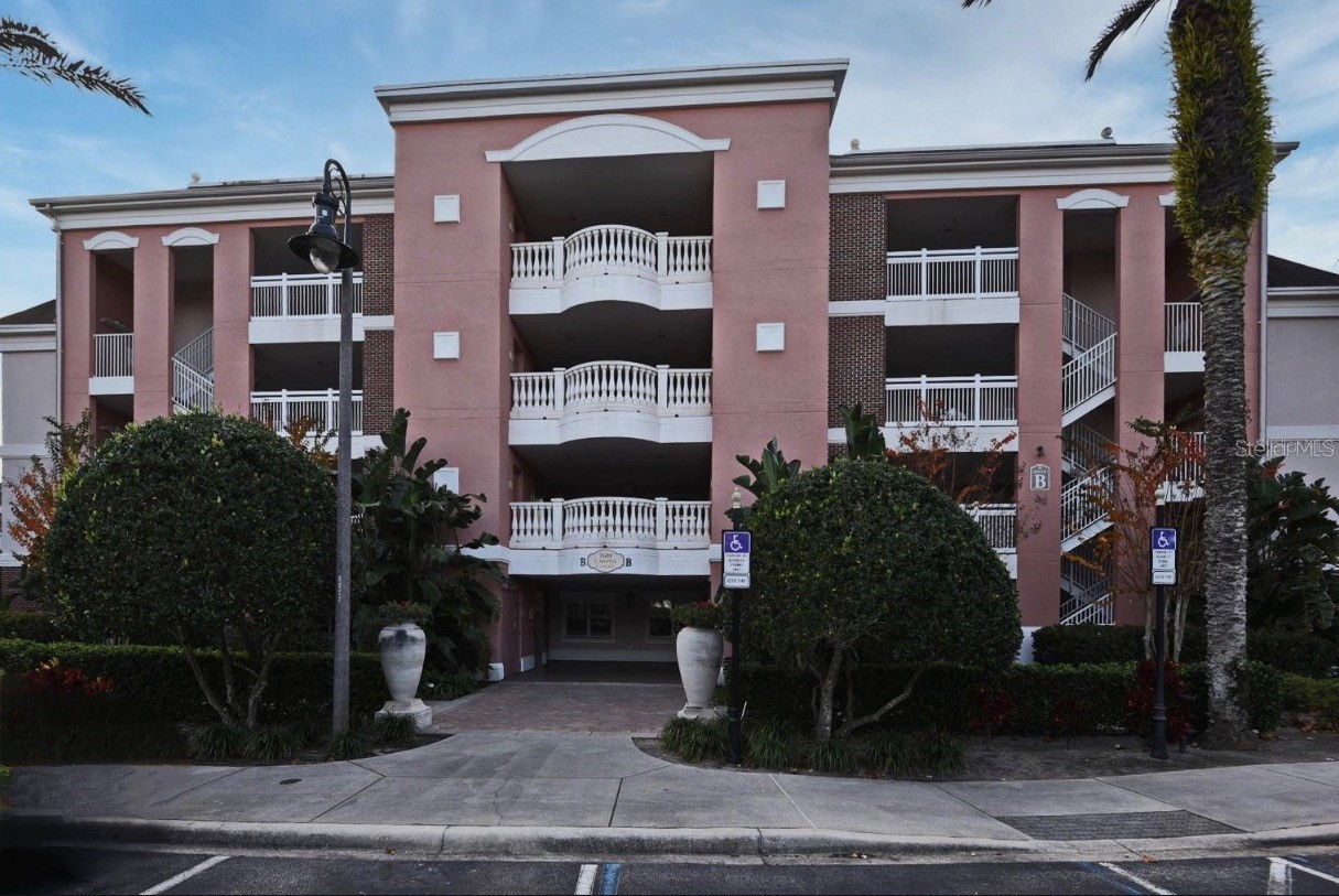 7601 CABANA COURT 103