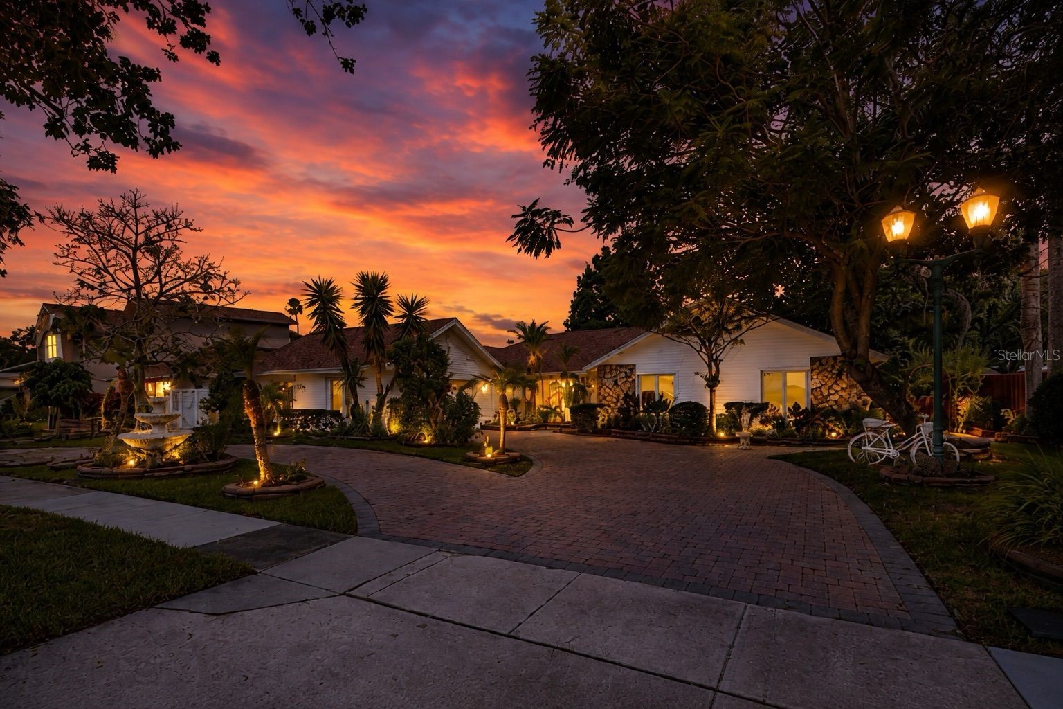 3625 WATERS EDGE DRIVE
