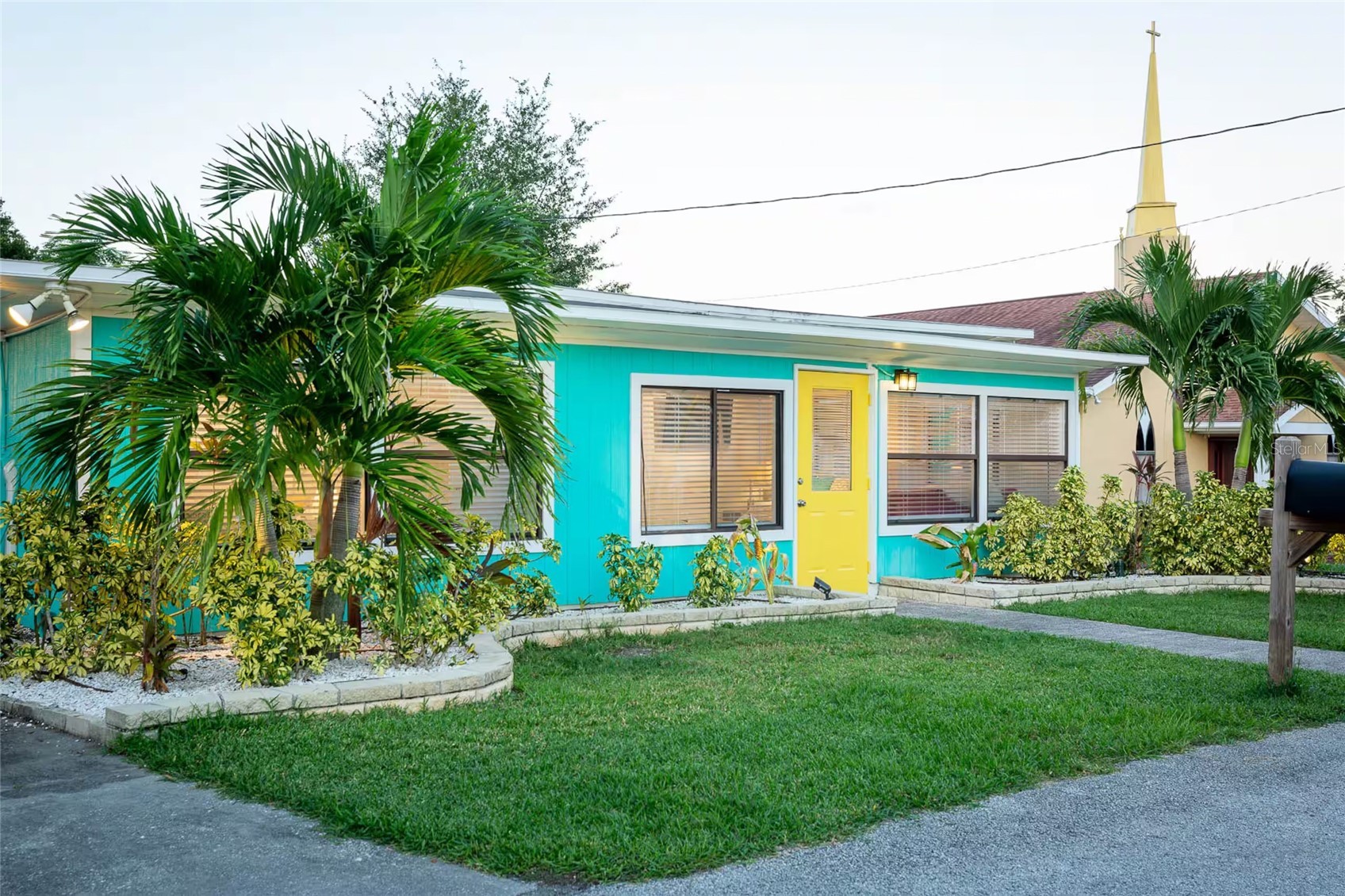839 3RD STREET N