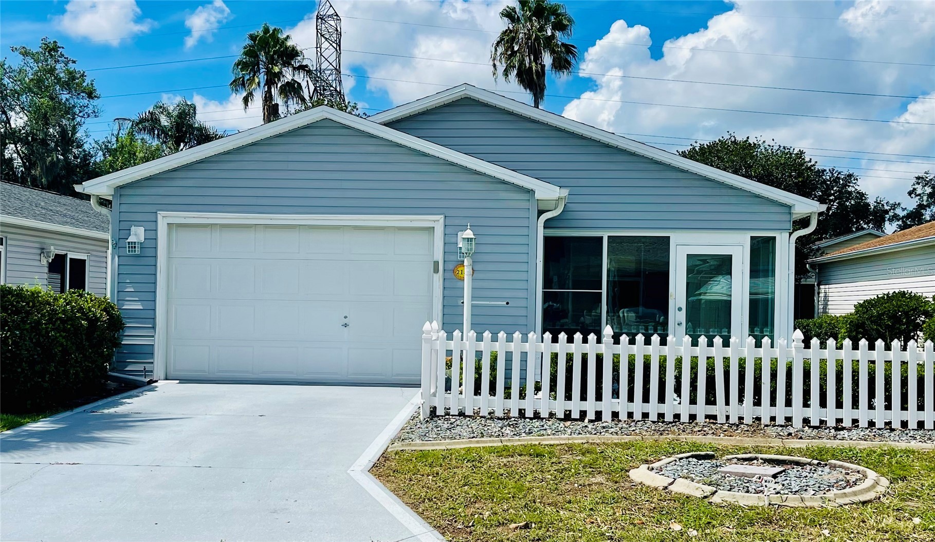 2186 ESTEVEZ DRIVE