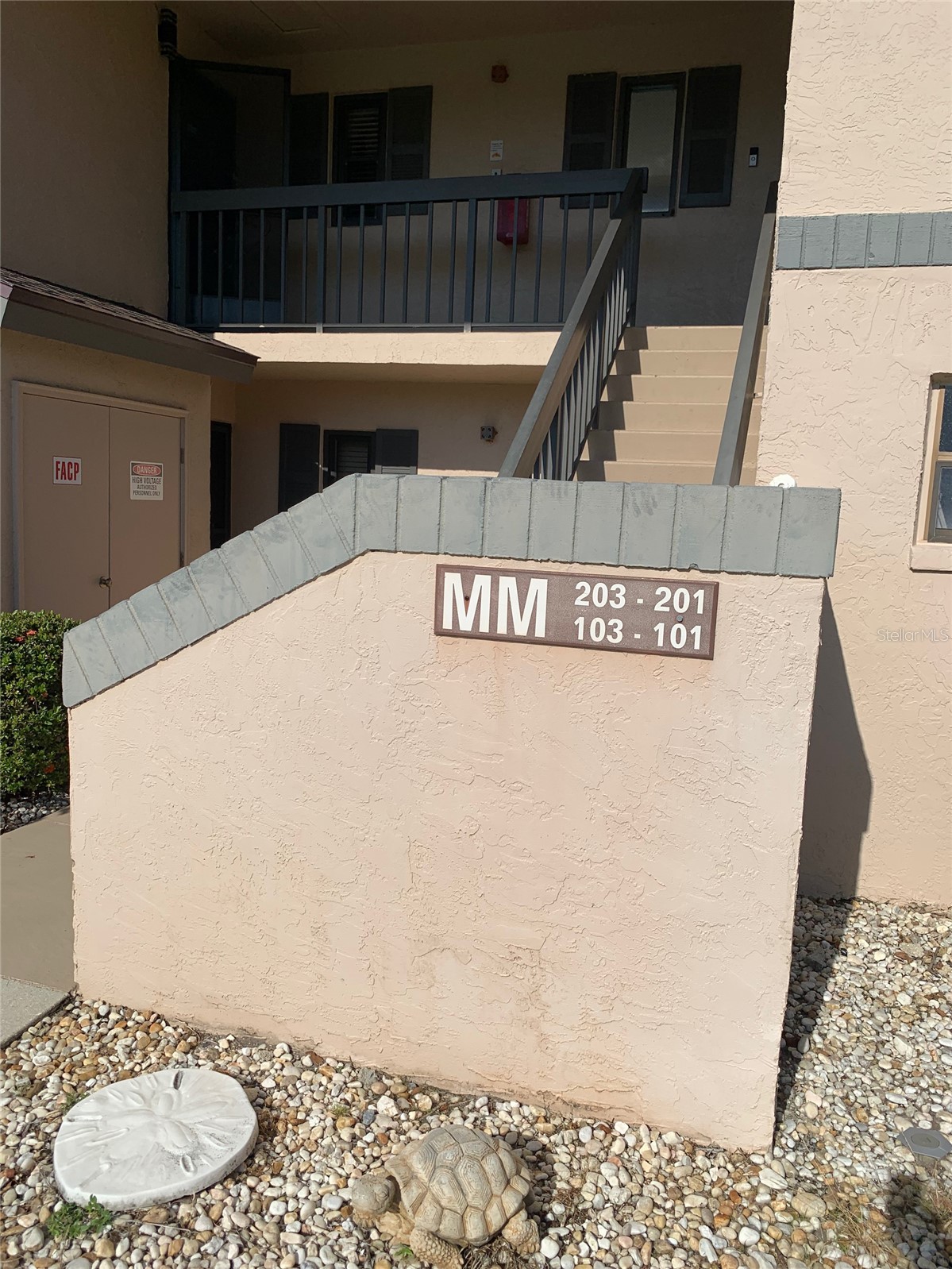 19505 QUESADA AVENUE M203