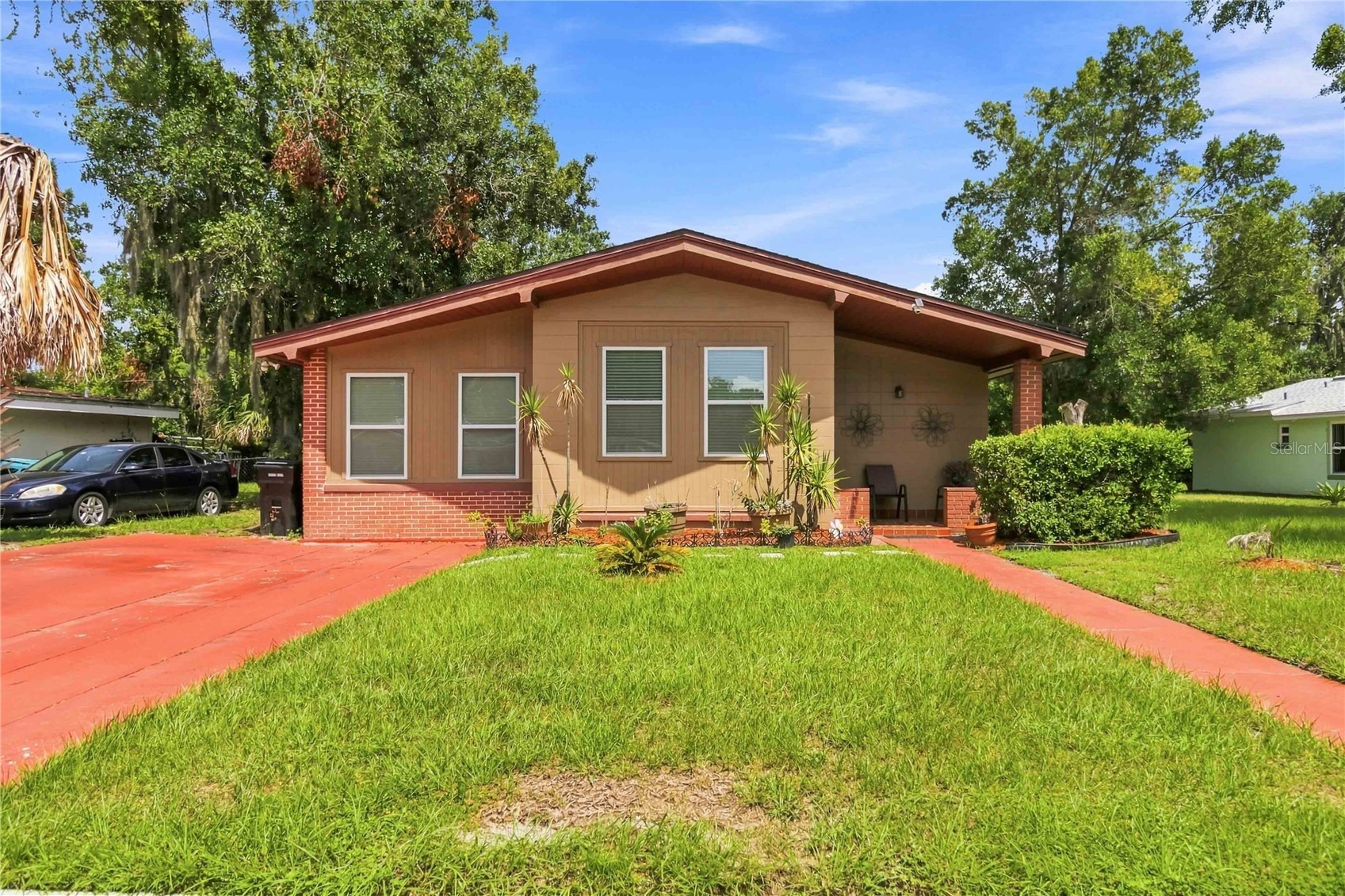 841 WOODEN BOULEVARD