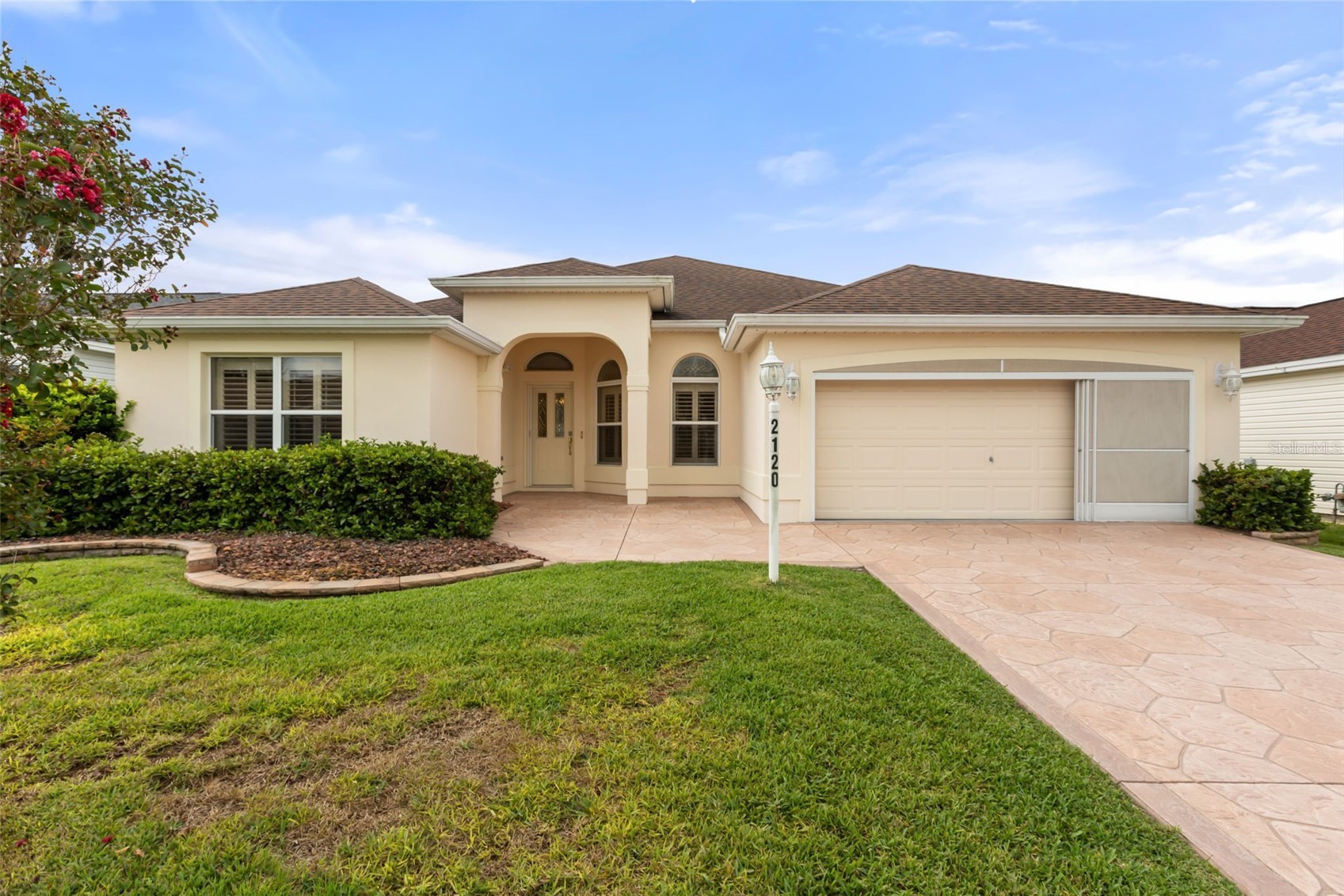 2120 CALLAWAY DRIVE