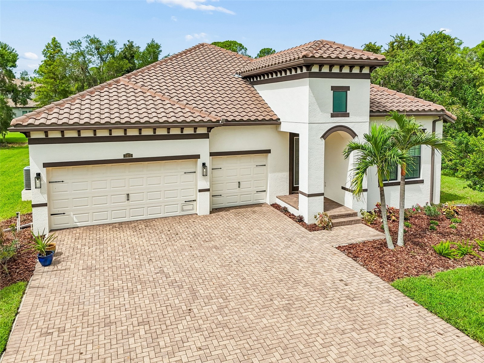 7872 MARSH POINTE DRIVE
