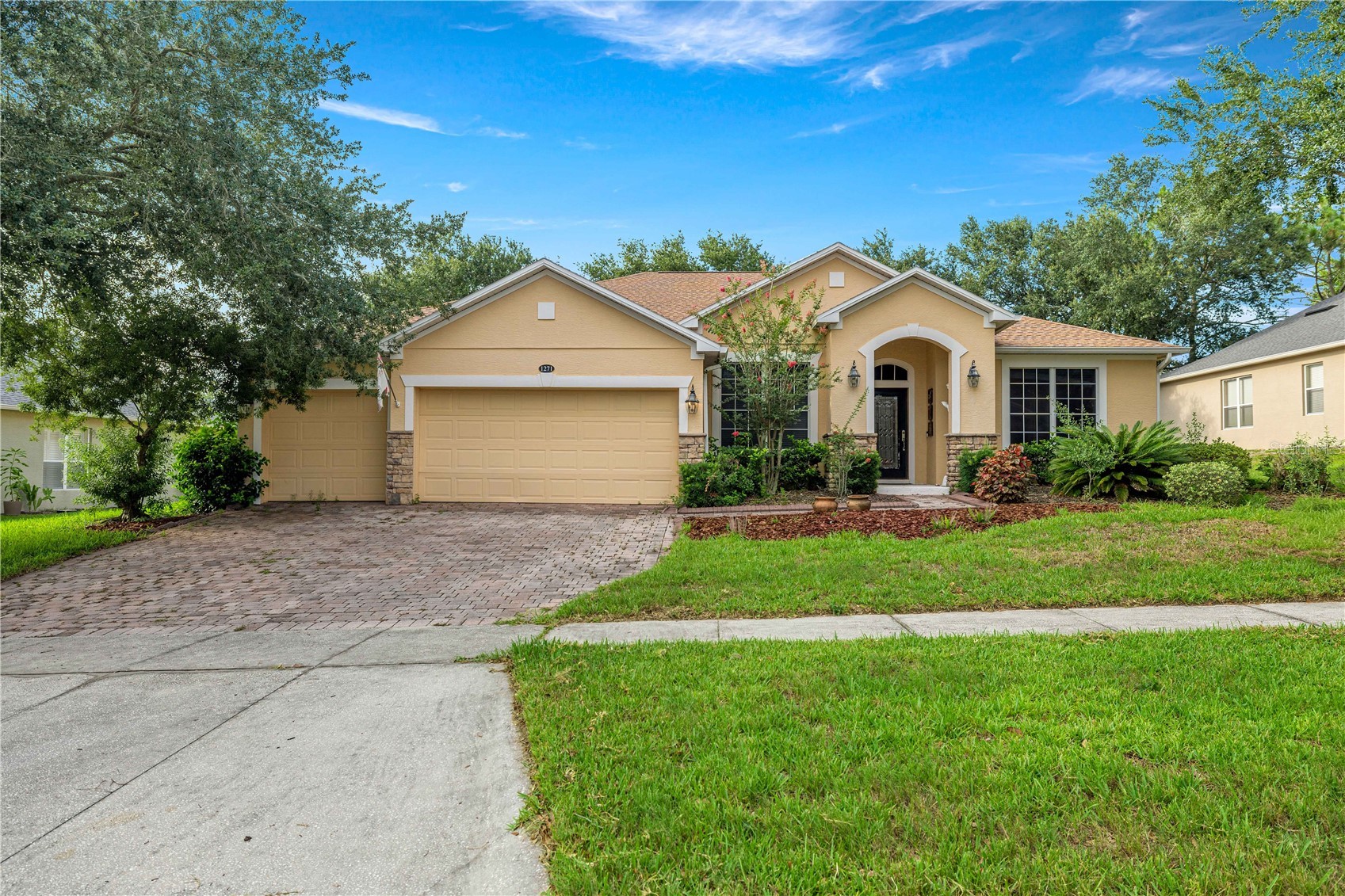 1271 LATTIMORE DRIVE