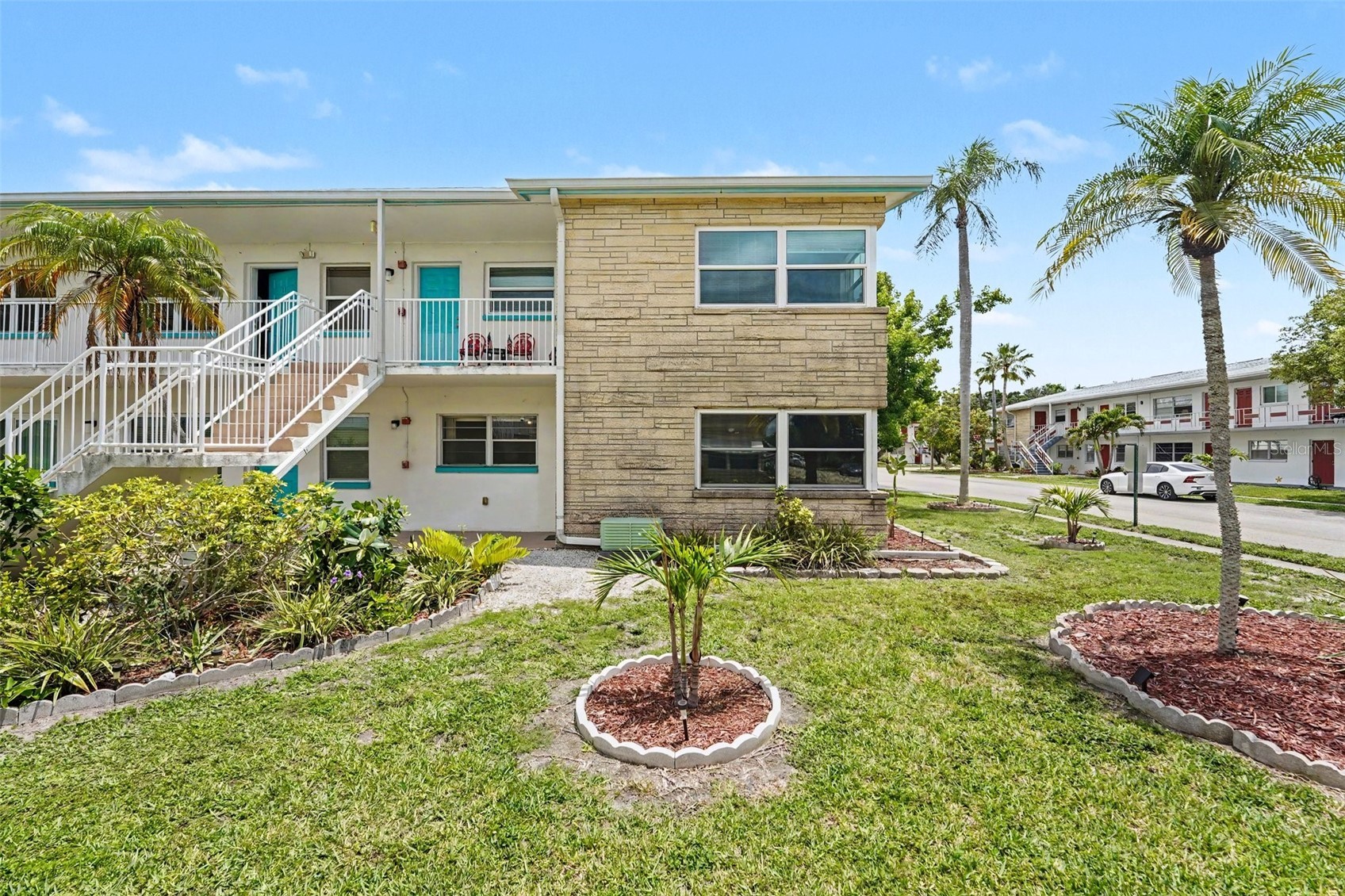 5855 18TH STREET N 1