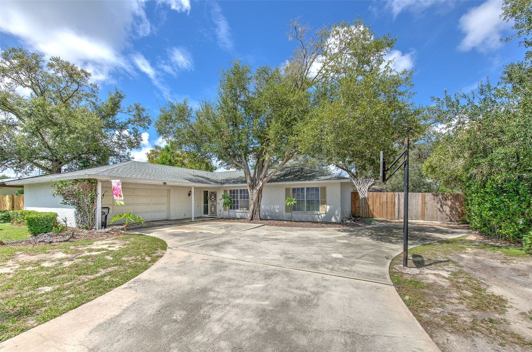 1802 CHERRY RIDGE LANE
