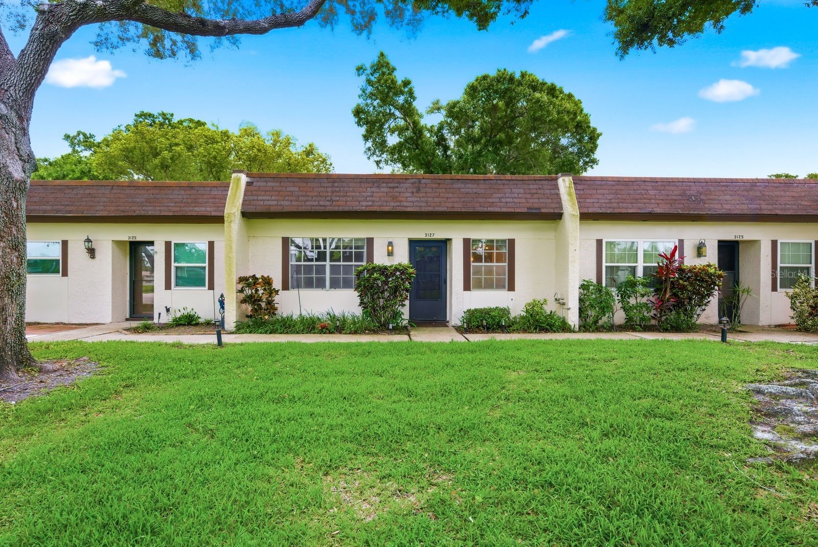 3127 MISSION GROVE DRIVE 3127