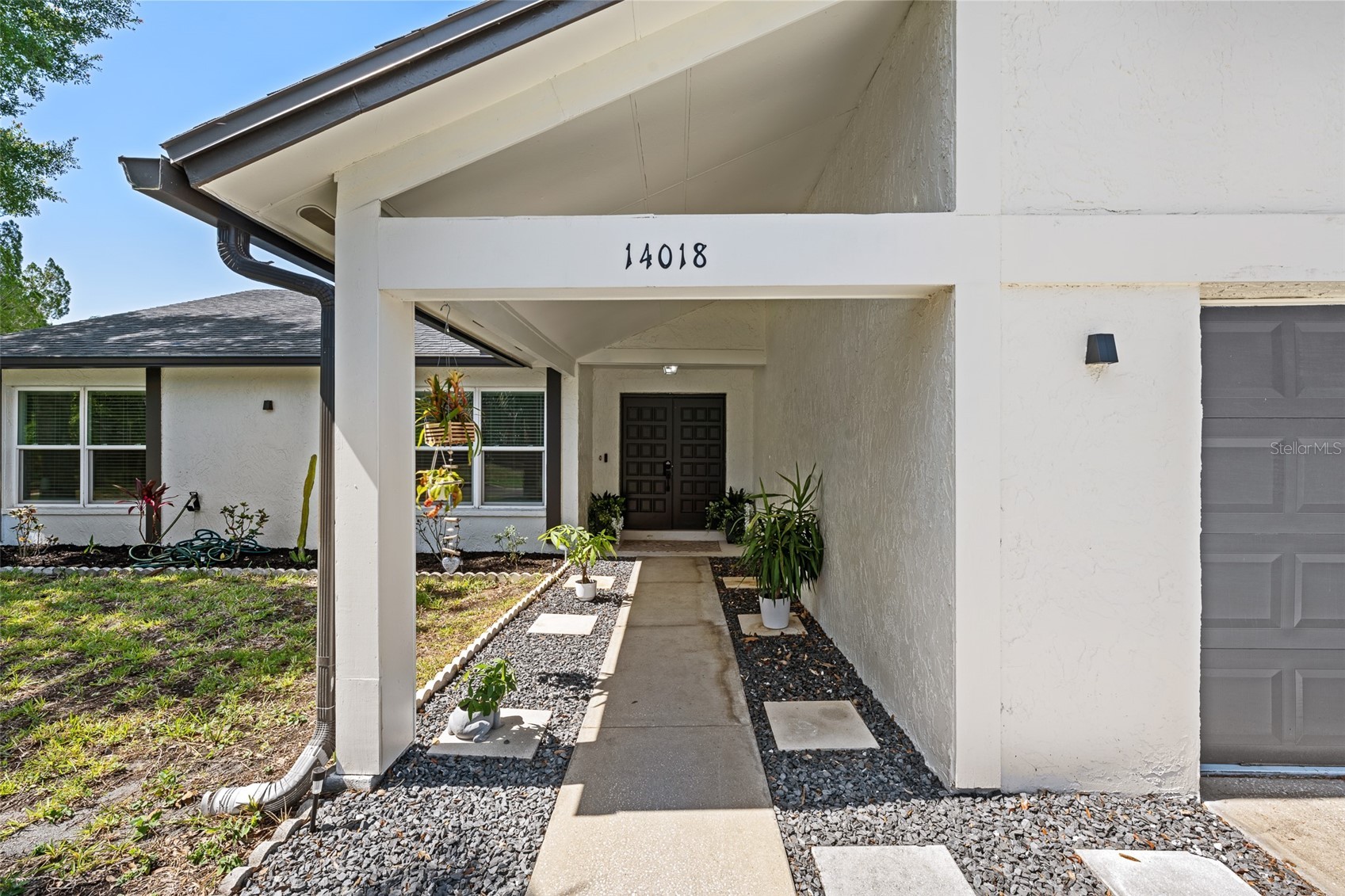 14018 CASCADE LANE