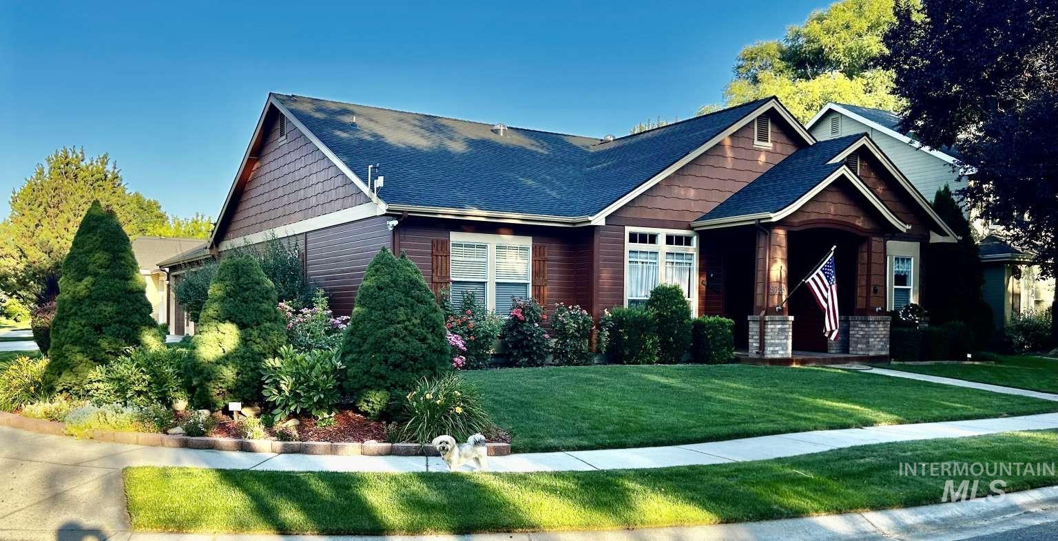 3738 N Hollymount Way, Meridian ID 83646