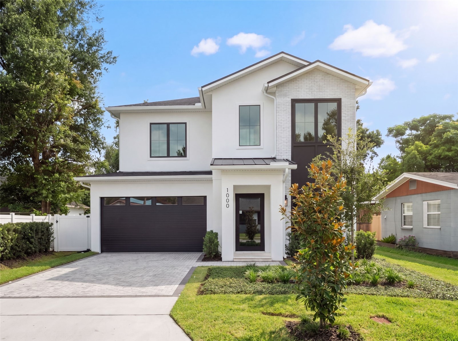 1000 N FOREST AVENUE