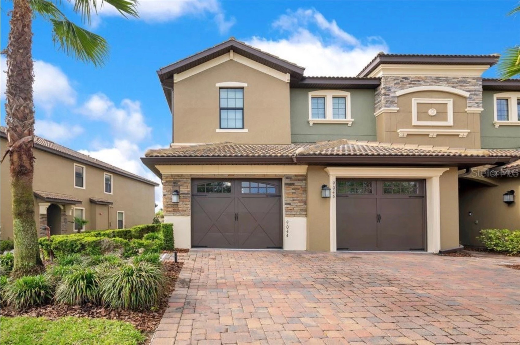 9044 AZALEA SANDS LANE 9044