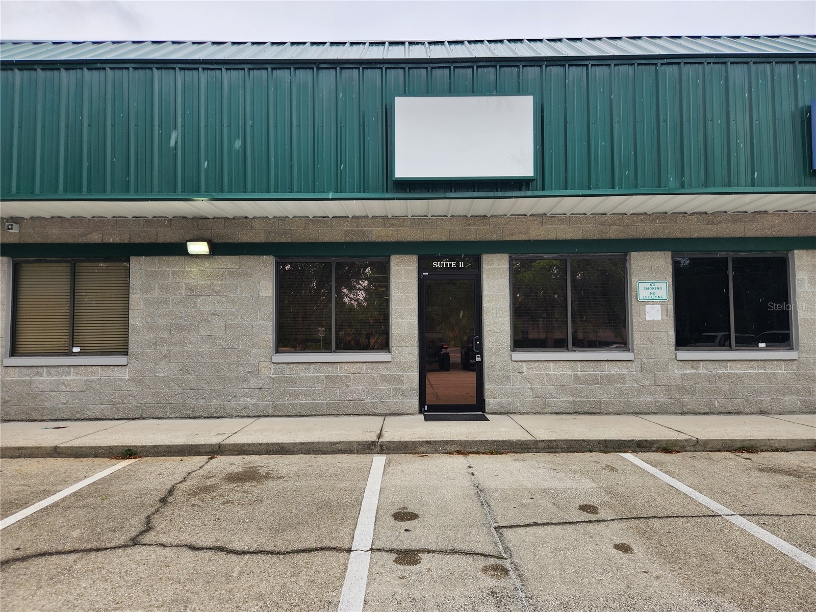 1607 S STATE ROAD 15A 11