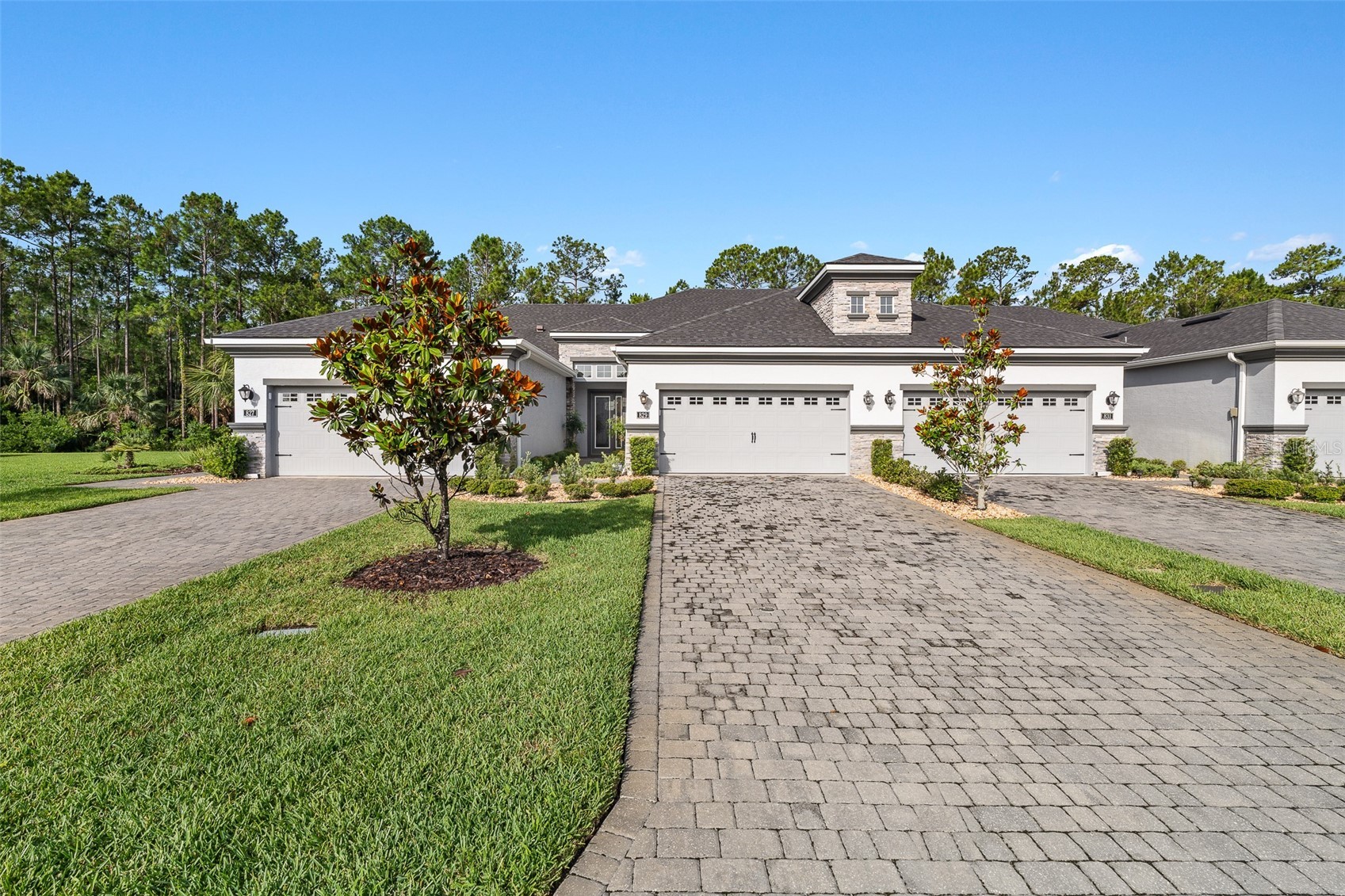 829 PINEWOOD DRIVE