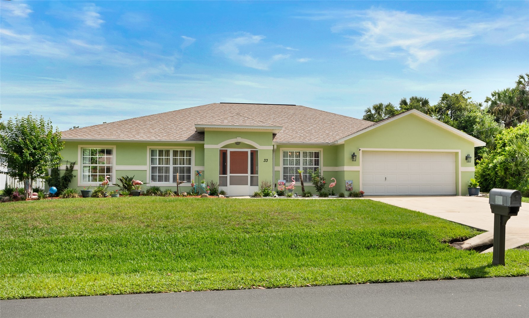 33 ROYAL LEAF LANE