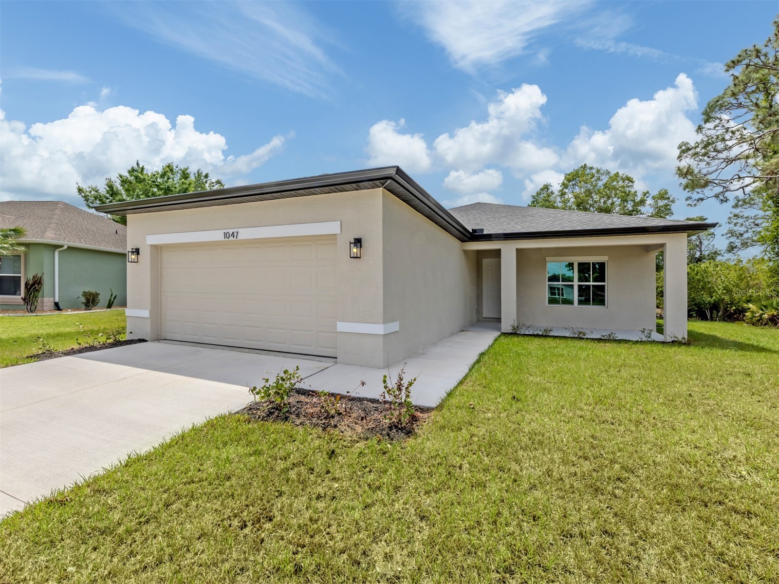 1047 COMFORT LANE