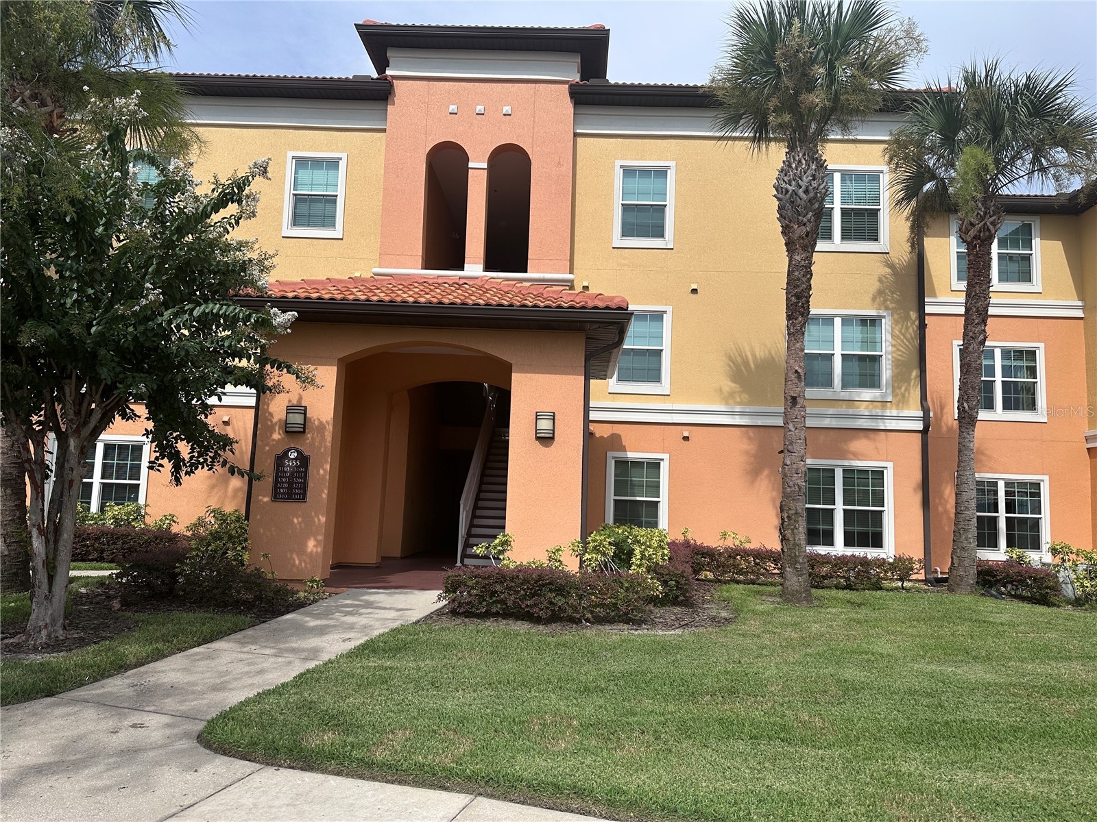 5455 VINELAND ROAD 3303