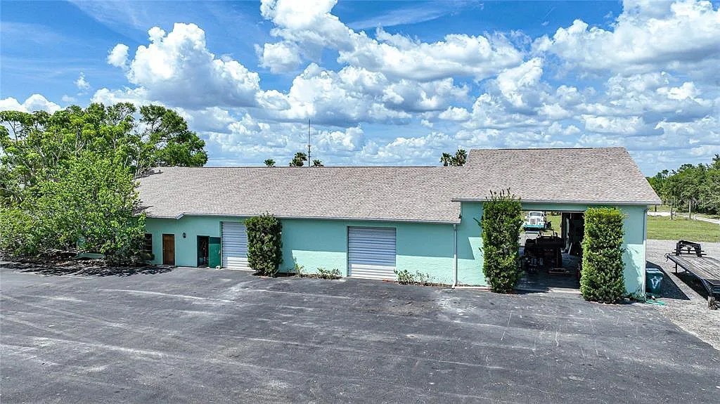 3400 ROWLAND DRIVE