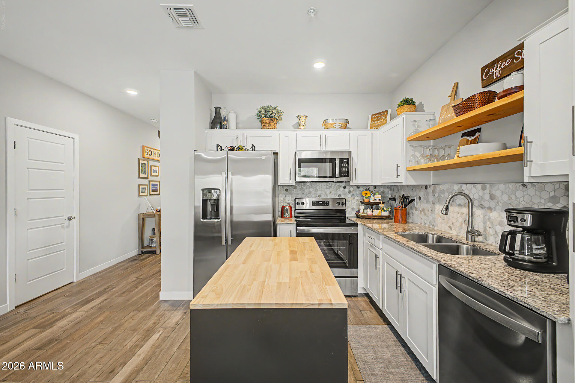 8322 N 22ND Lane, Phoenix, AZ 85021
