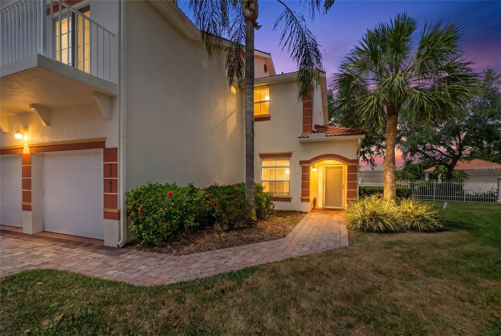 7343 FOUNTAIN PALM CIRCLE na