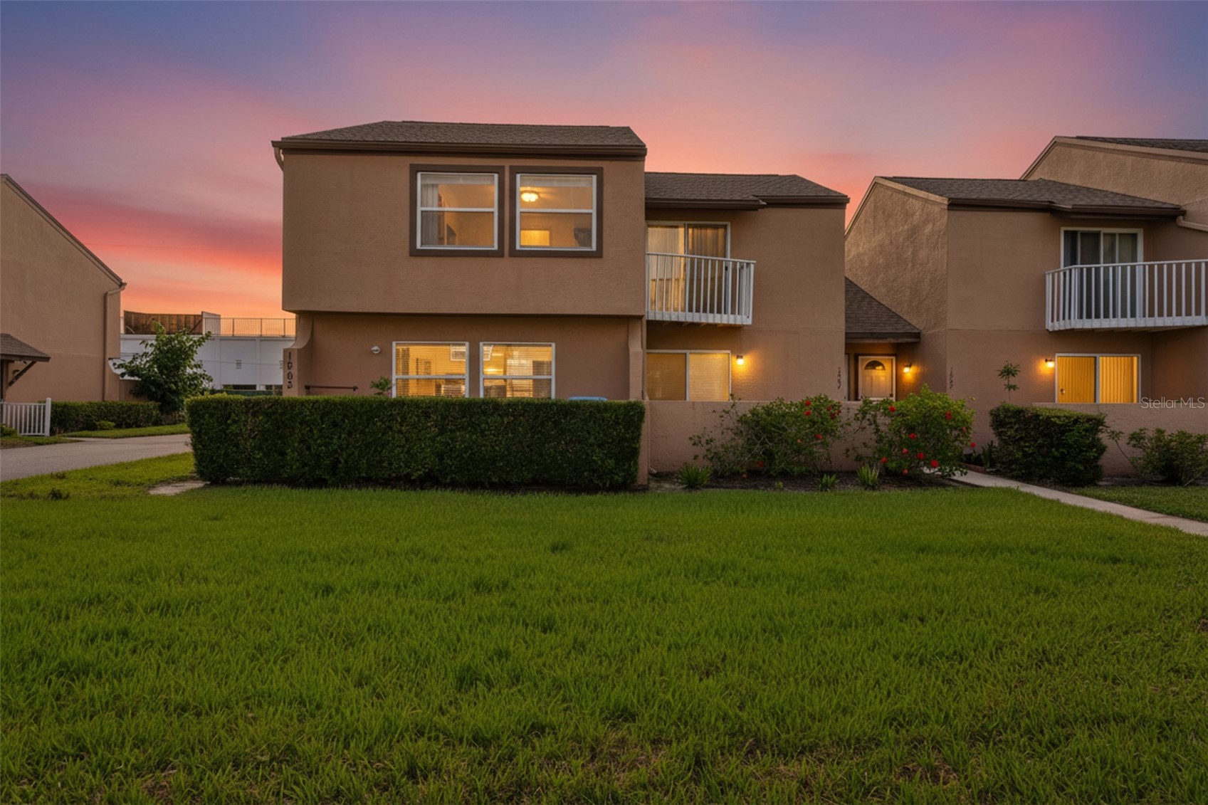 1865 CLEARBROOKE DRIVE