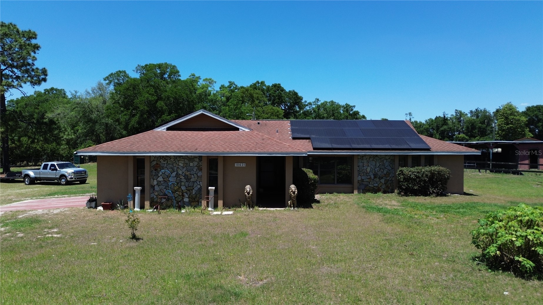 10631 W HIGHWAY 40