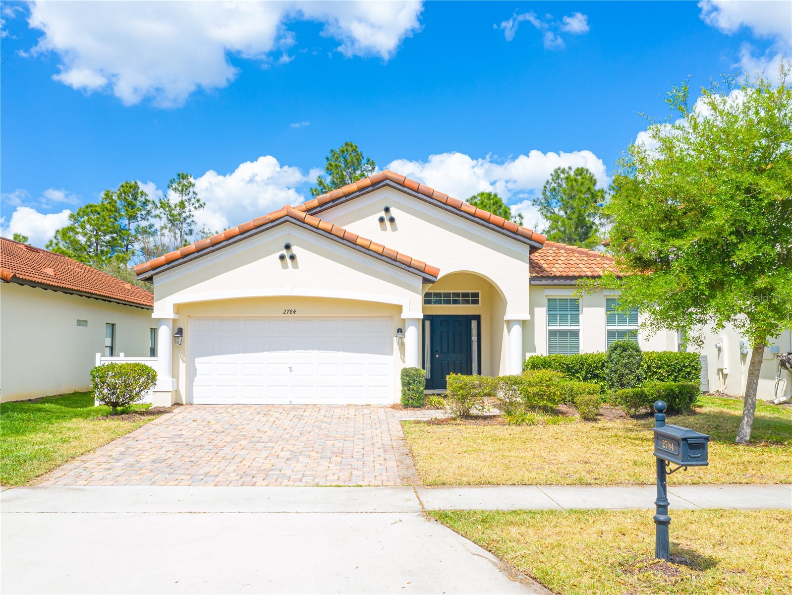 2784 ROCCELLA COURT