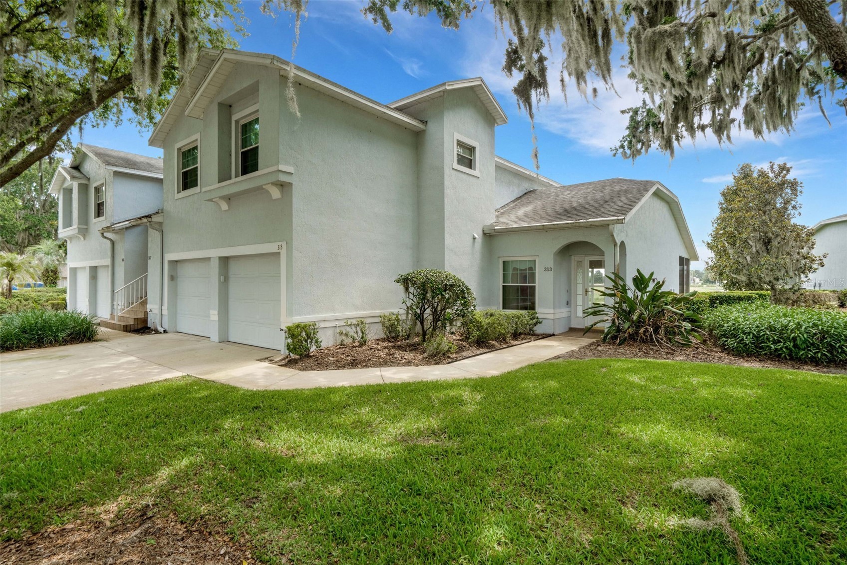 313 EAGLE RIDGE DRIVE 313