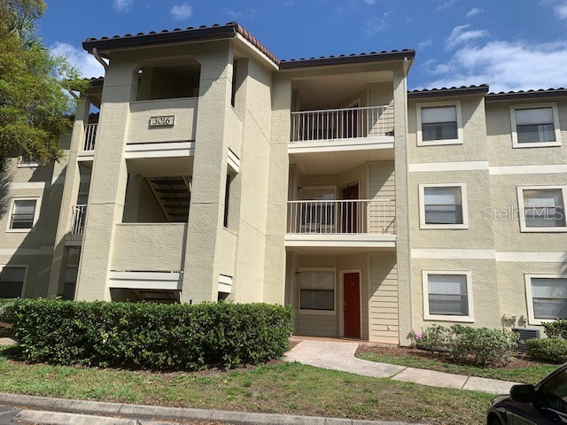 3016 PARKWAY BOULEVARD 204