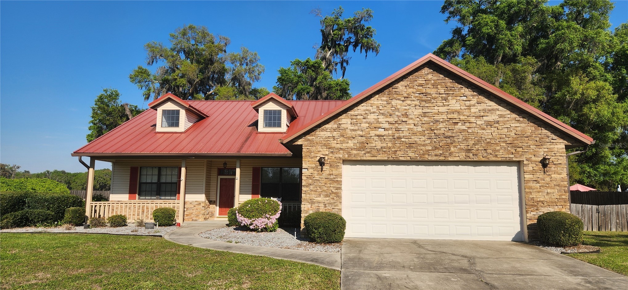 5425 NE 6TH COURT