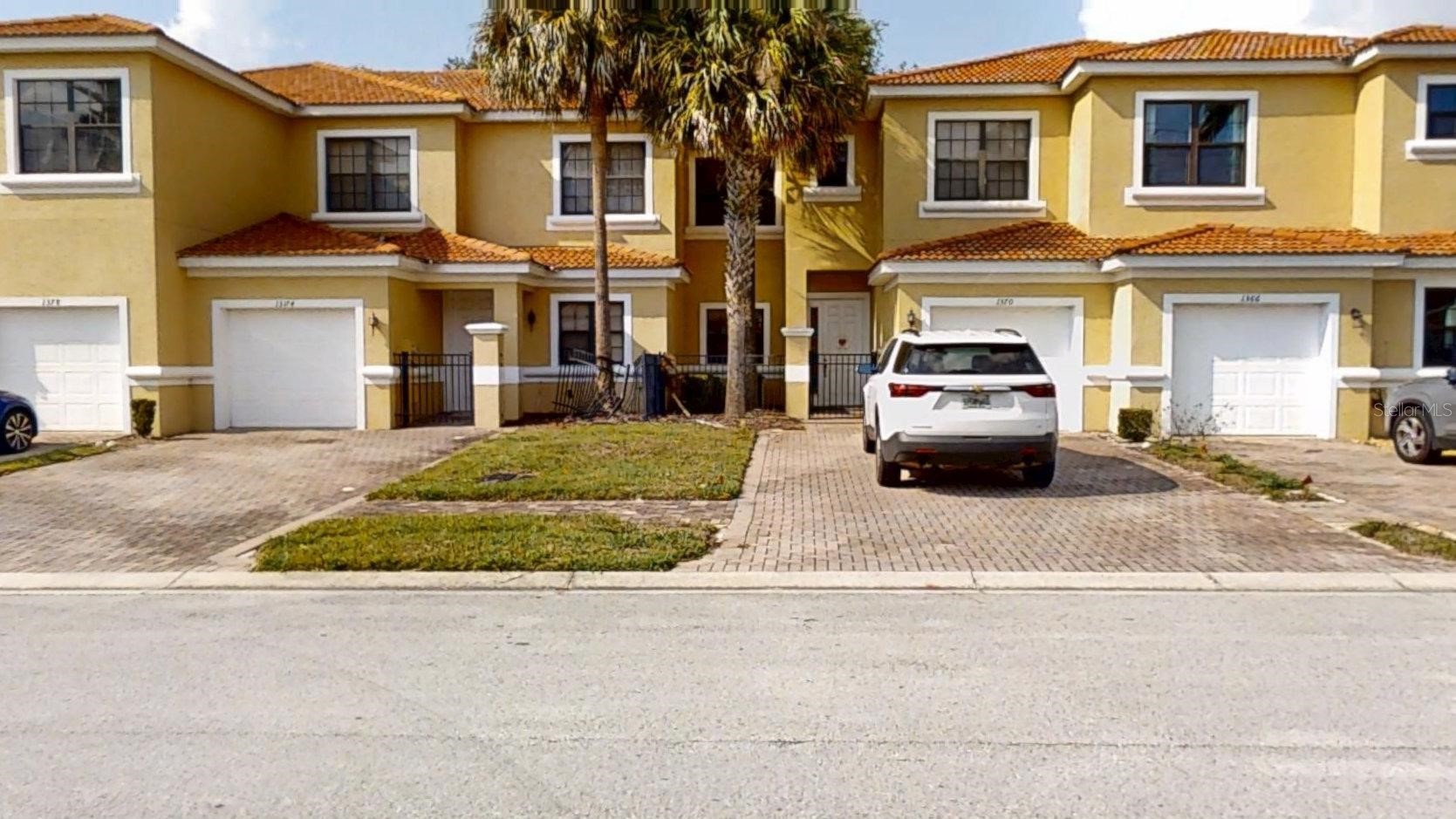 1370 PACIFIC ROAD